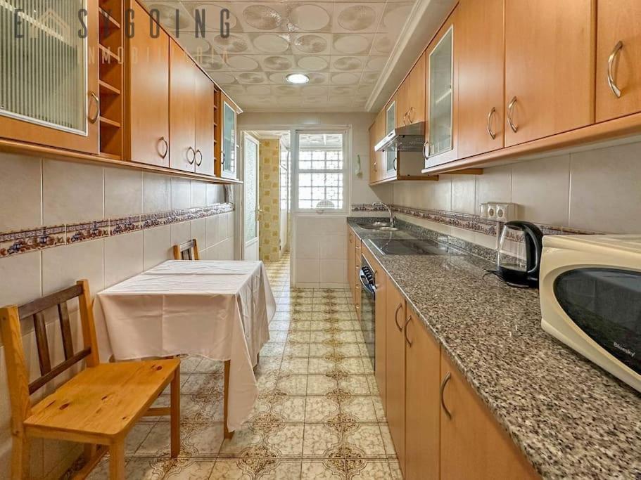 Bright Apartment In The Centre Santa Pola Exteriér fotografie